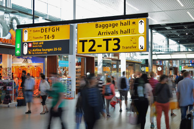 airport arrival and baggage claim sign